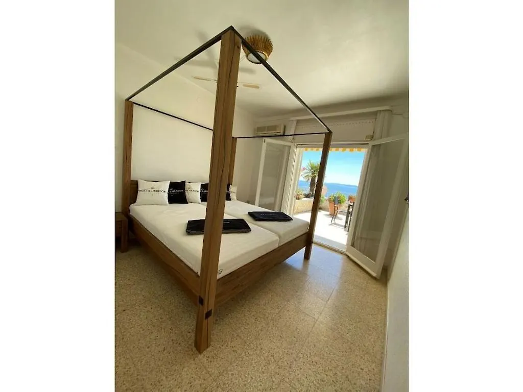 Casacarl Comfortable Holiday Residence Roses Vakantiehuis